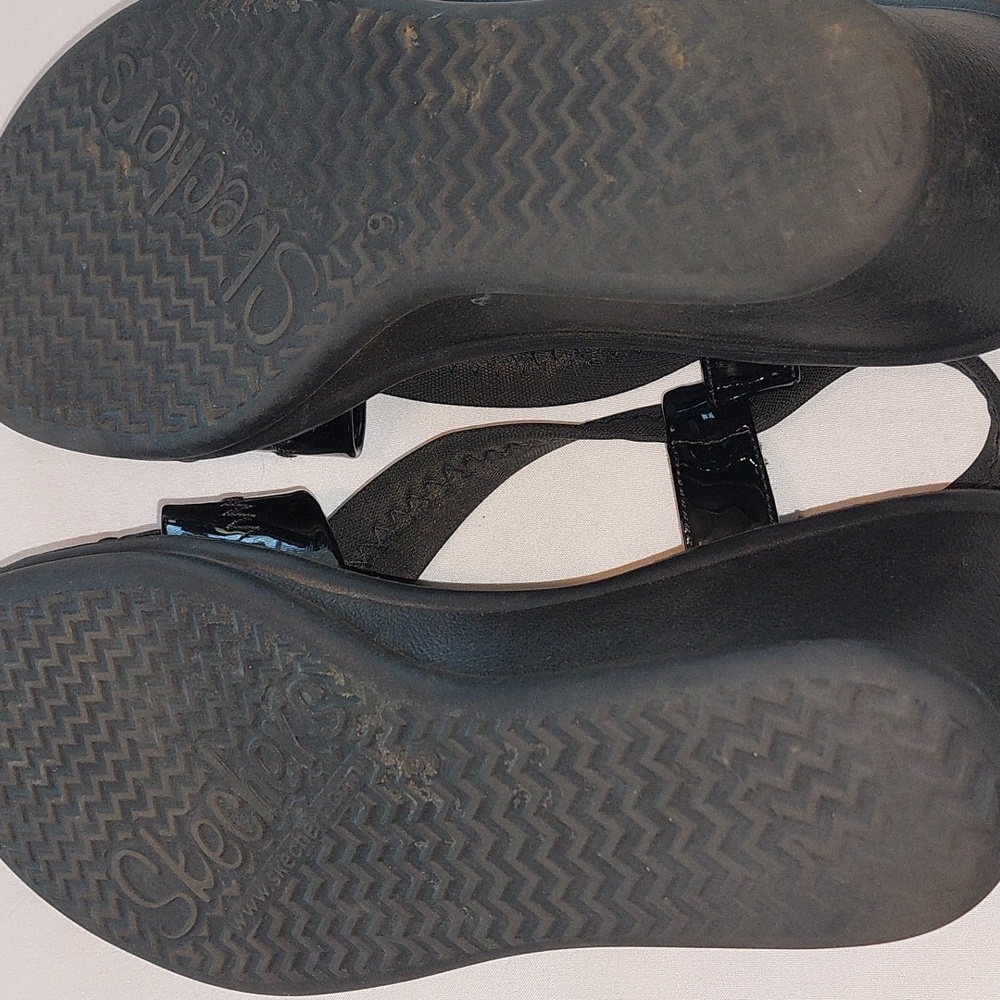 Sketchers Memory foam Black wedged Heel Sandle .Size 9 - Picture 4 of 6